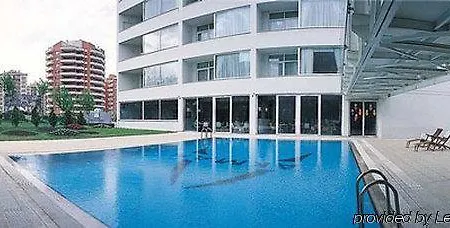 Otel Capital Plaza 4*